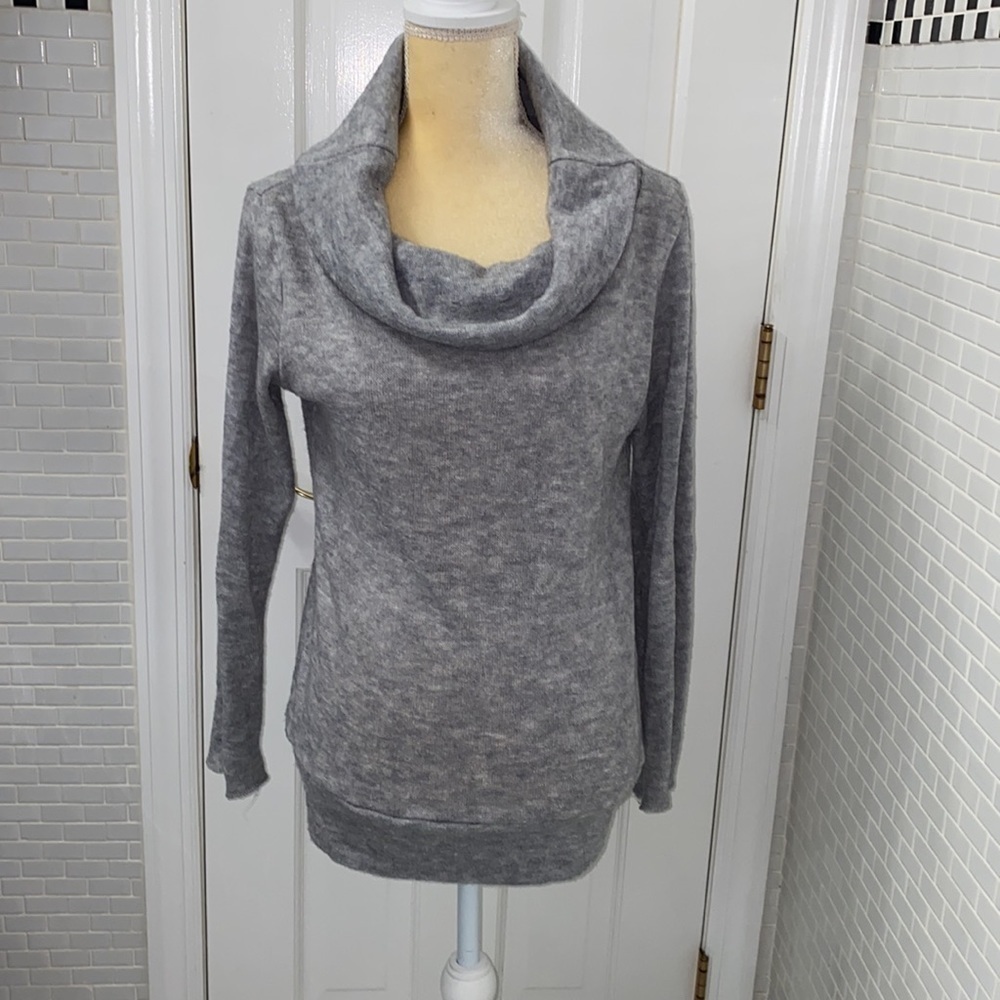Beautiful cowl neck long sleeve mottled grey cotton blend sweater. Size Medium.